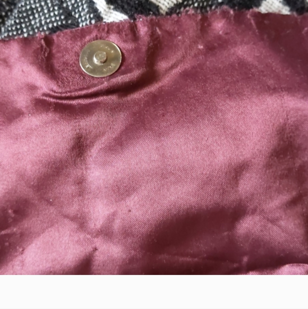 Monoon Sequence Purse - image 5